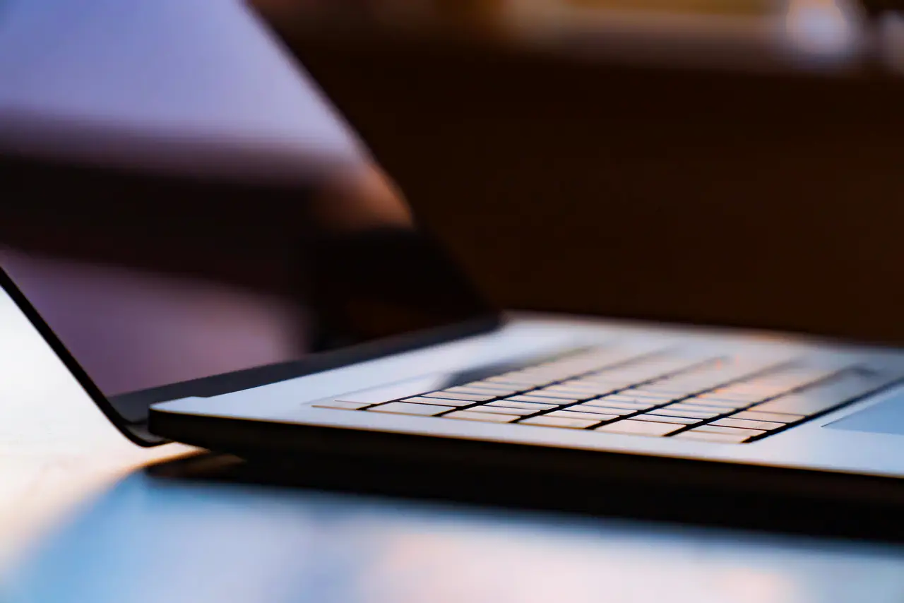 Laptop para operación empresarial